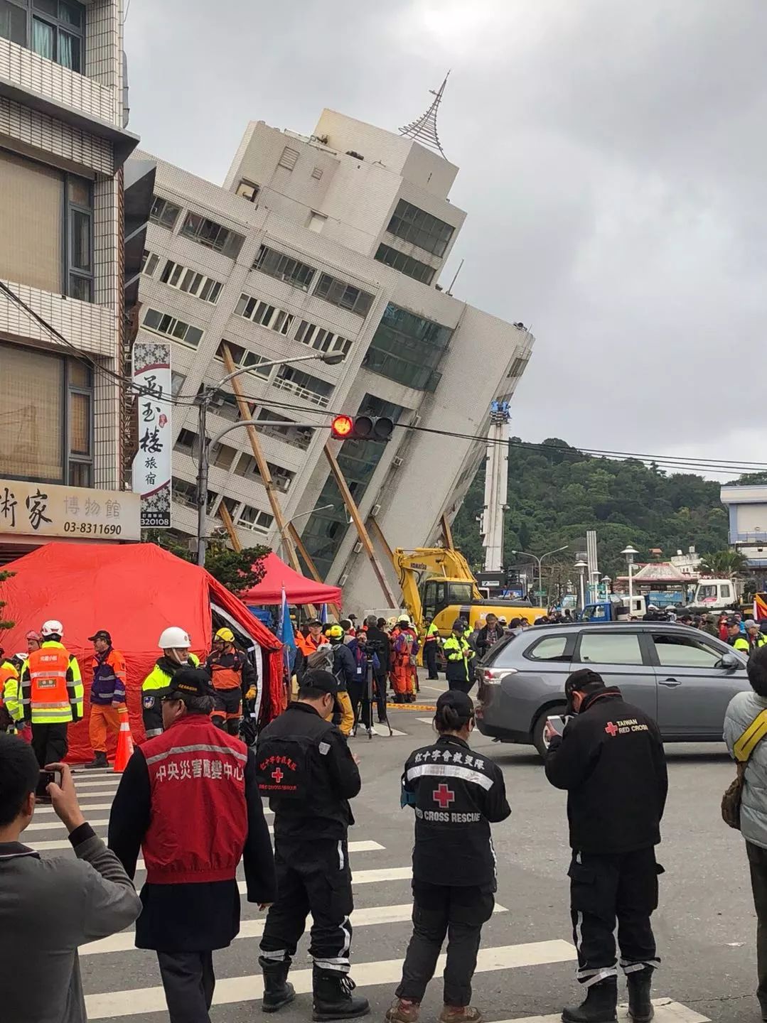 为什么大陆客选择台湾花莲地震“危楼”里的旅店？