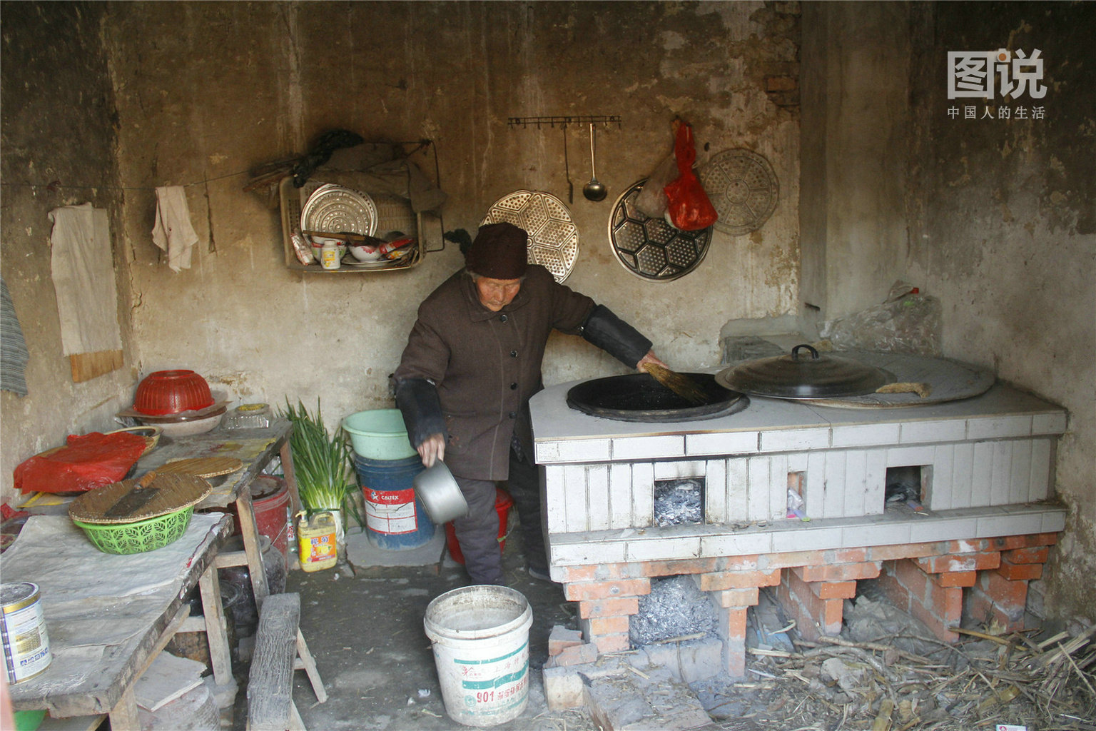 蛋雕师离家5年走红:娘,我回来了