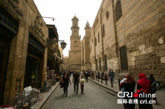 漫步中世纪开罗的城市“中轴线”