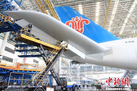 国内首家A380飞机首次“六年检”开工