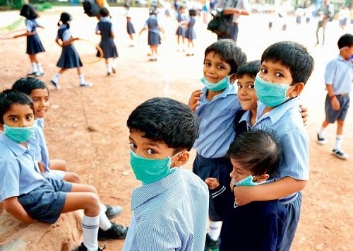世卫组织报告称，环境污染每年夺走全球170万名5岁以下儿童的生命。图为资料图。
