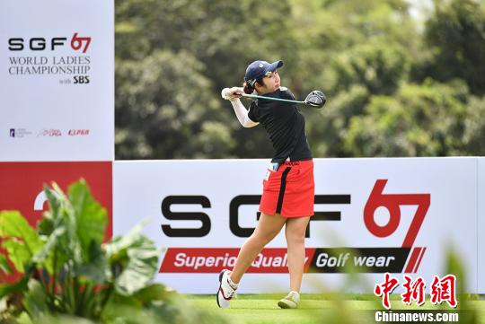 SGF67女子世锦赛次轮：韩国选手金楷林单独领先