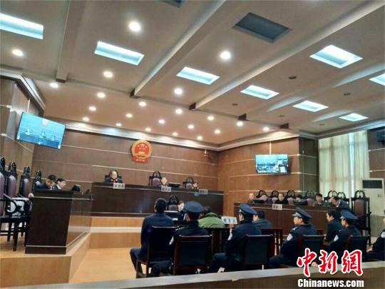 湖北荆门公开审理一起非法制枪、制贩毒品大案
