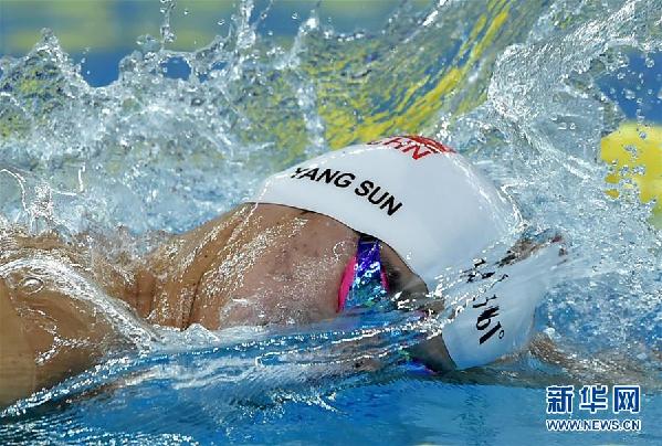 全国冠军赛:孙杨男子800米自由泳夺冠
