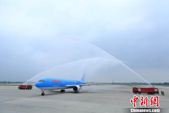 南京—米兰航线首飞。　徐伟 摄
