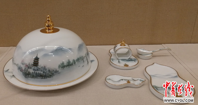 国博推出中国国家博物馆当代瓷器捐赠收藏展