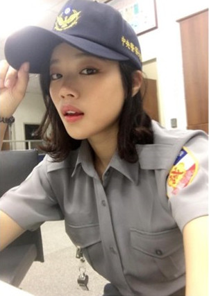 警界小舒淇:为实现警察梦放弃女模光环