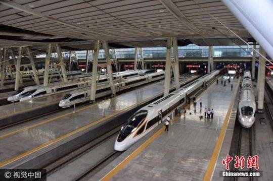京沪高铁复兴号提速 京沪全程运行仅4个半小