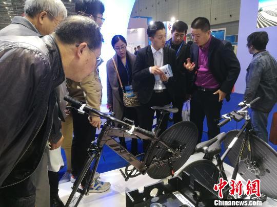 太空科技“接地气”中国工博会尽显“航天神器”