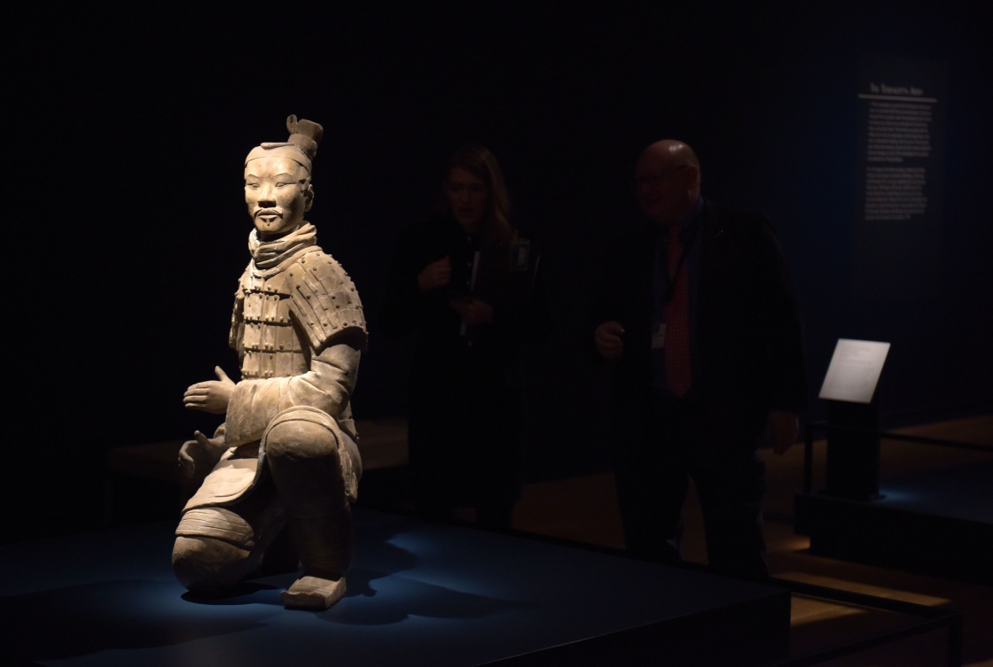 美国艺术博物馆举办兵马俑特展 介绍大秦"天下一统"
