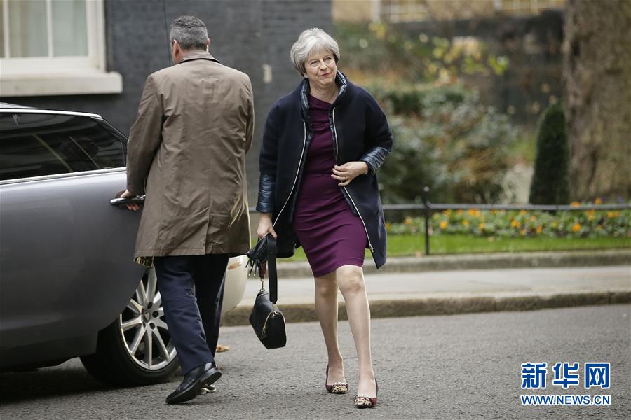 （国际）（4）英国首相改组内阁 重臣悉数留任