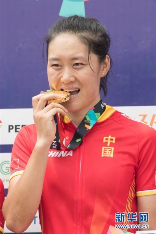 （亚运会）（1）山地自行车——女子越野：中国选手包揽冠、亚军