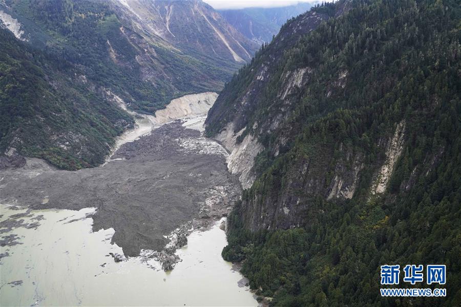 （突发事件）（4）西藏疏散撤离雅鲁藏布江堰塞湖受灾群众6000多人