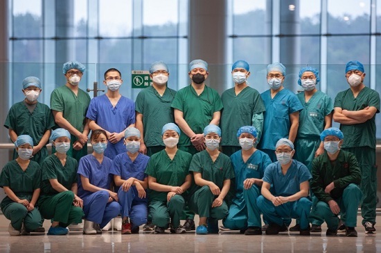 “敢死队”成员，有外地驰援武汉的12名麻醉科医生。