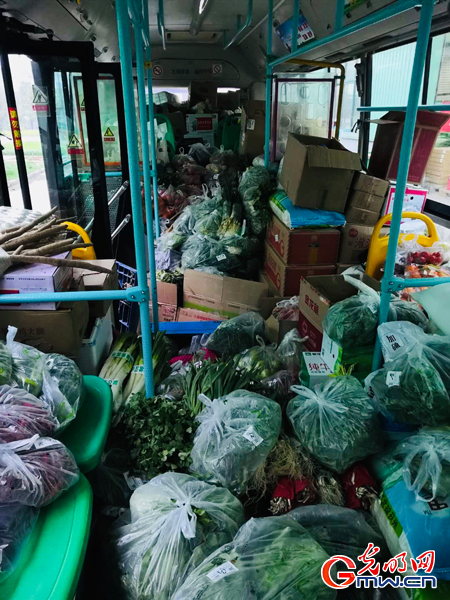 武汉商务局携手公交集团为电商企业解决配送难题 稳住市民的“菜篮子”