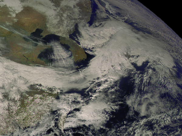从太空看地球下雪是什么体验?中国最先进气象