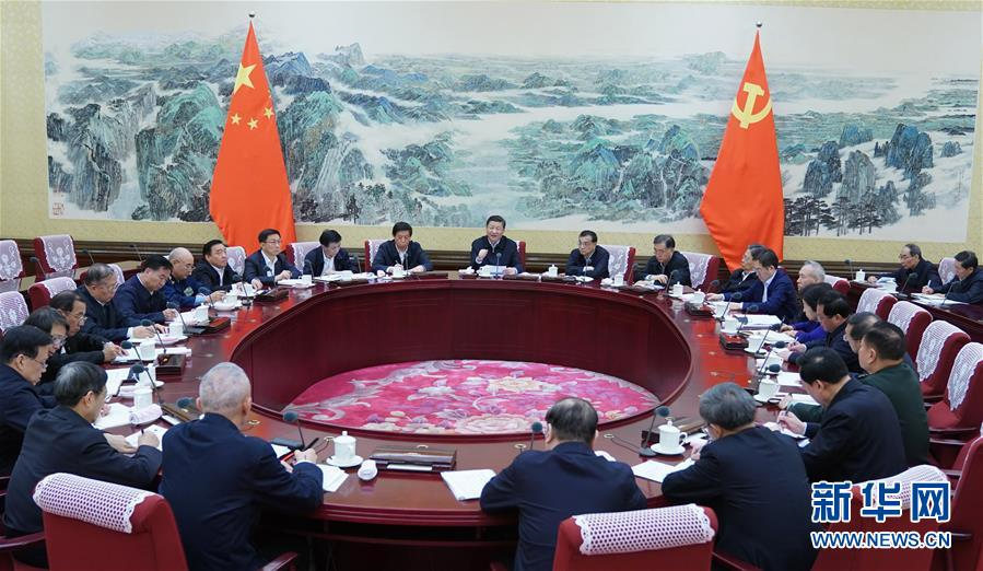 12月25日至26日，中共中央政治局召开民主生活会，中共中央总书记习近平主持会议并发表重要讲话。图片来自：新华社
