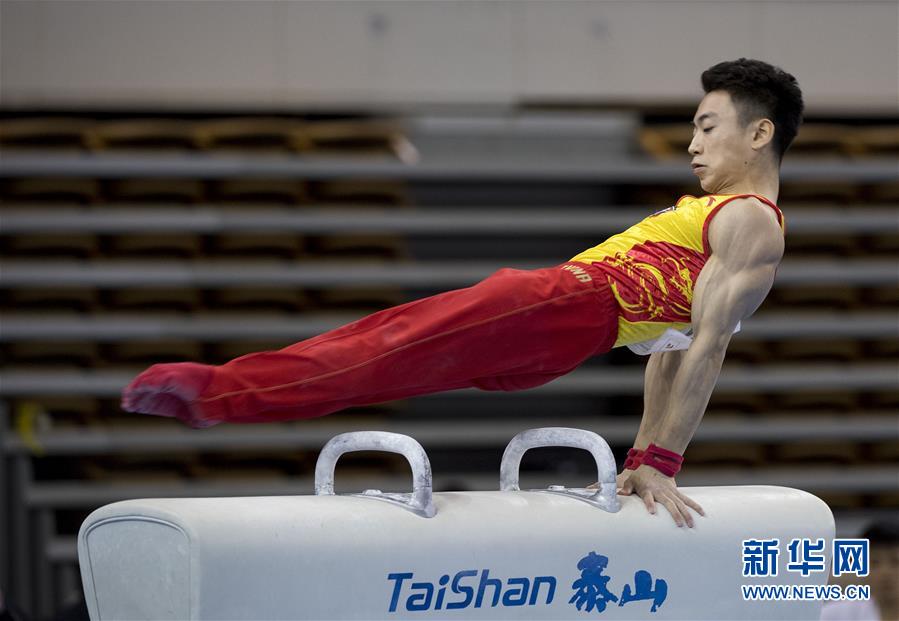 （体育）（1）体操——全国锦标赛男子鞍马：邹敬园夺冠