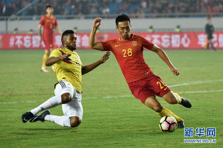 （体育）（3）足球——友谊赛：中国负于哥伦比亚