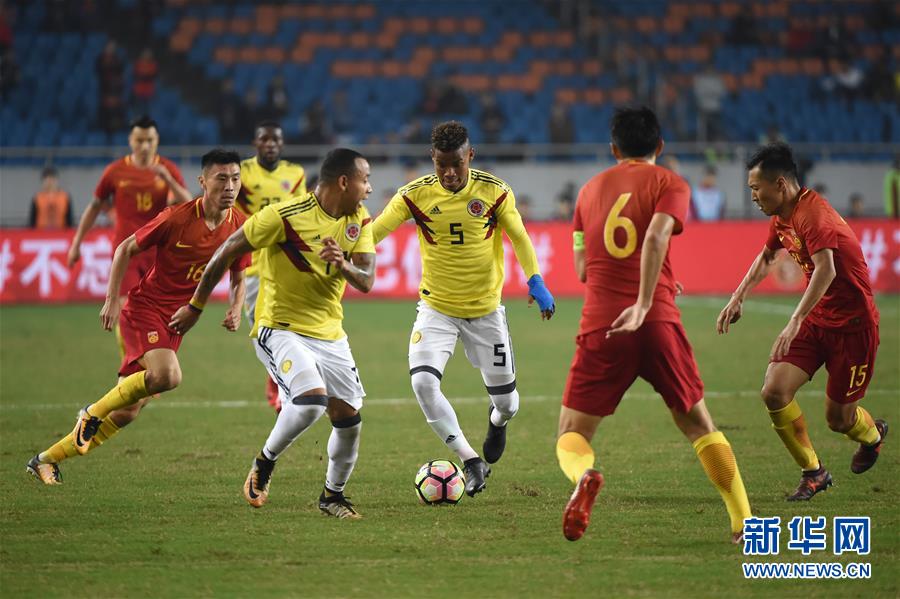 （体育）（6）足球——友谊赛：中国负于哥伦比亚