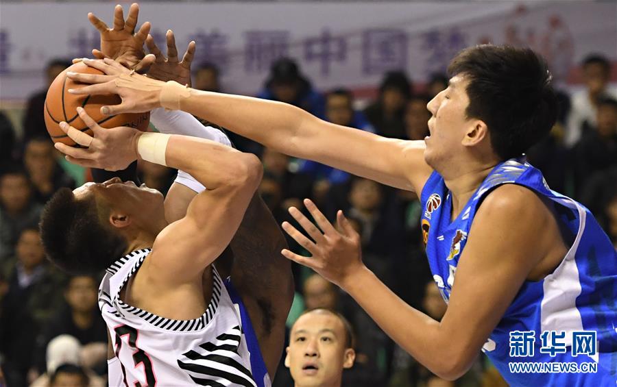 （体育）（5）篮球——CBA联赛：辽宁本钢胜青岛双星