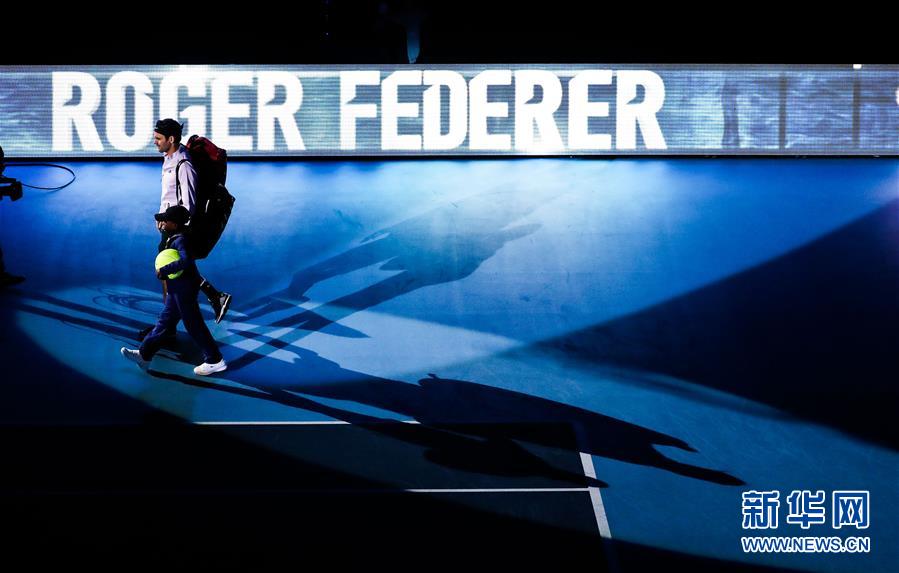 （体育）（7）网球——ATP年终总决赛：费德勒战胜兹维列夫