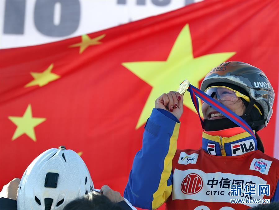 （体育）（5）自由式滑雪——空中技巧世界杯：中国一队夺冠