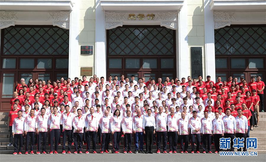 （体育）（5）中国田径队亚运会出征仪式在京举行