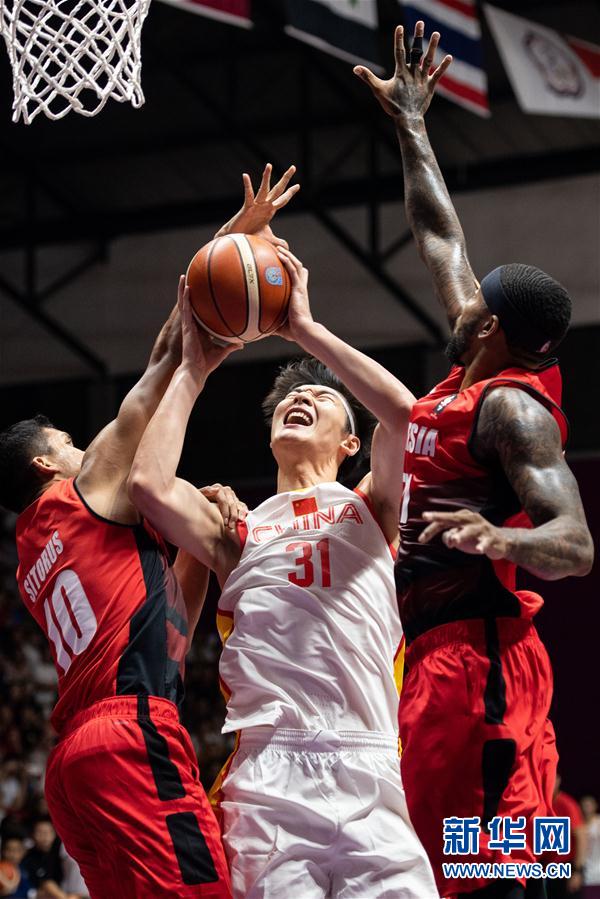 （亚运会）（4）篮球——男子四分一决赛：中国胜印度尼西亚