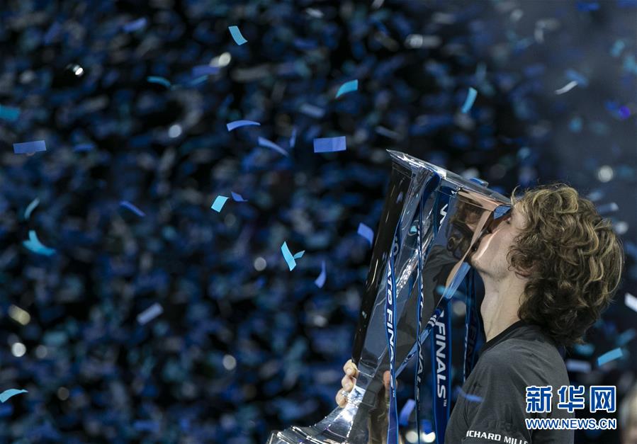 （体育）（2）网球——ATP年终总决赛：兹维列夫夺冠