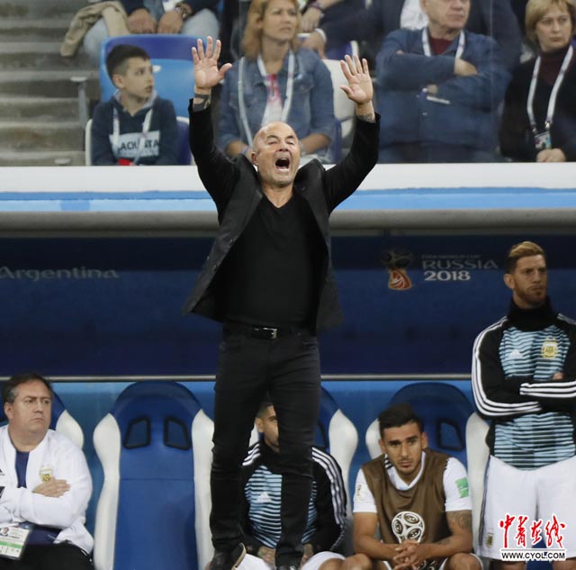 阿根廷主教练桑保利:结果让梅西光辉蒙尘 我须