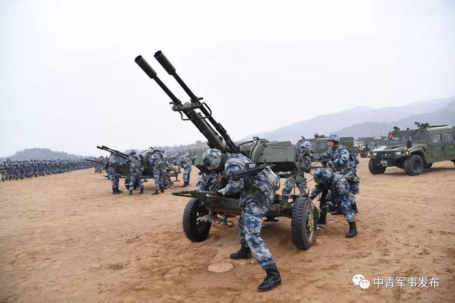 中共中央总书记,国家主席,中央军委主席习近平向全军发布训令