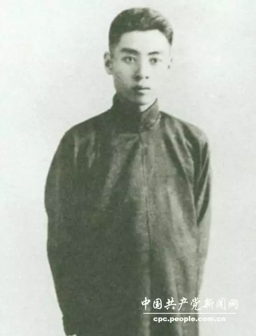 周总理的青年时代 今天的孩子都应了解