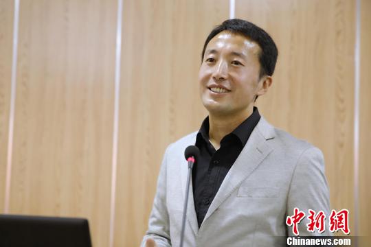 樊云峰:被学生称为疯老师的教育追梦人