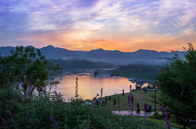 金海湾的黄昏时分