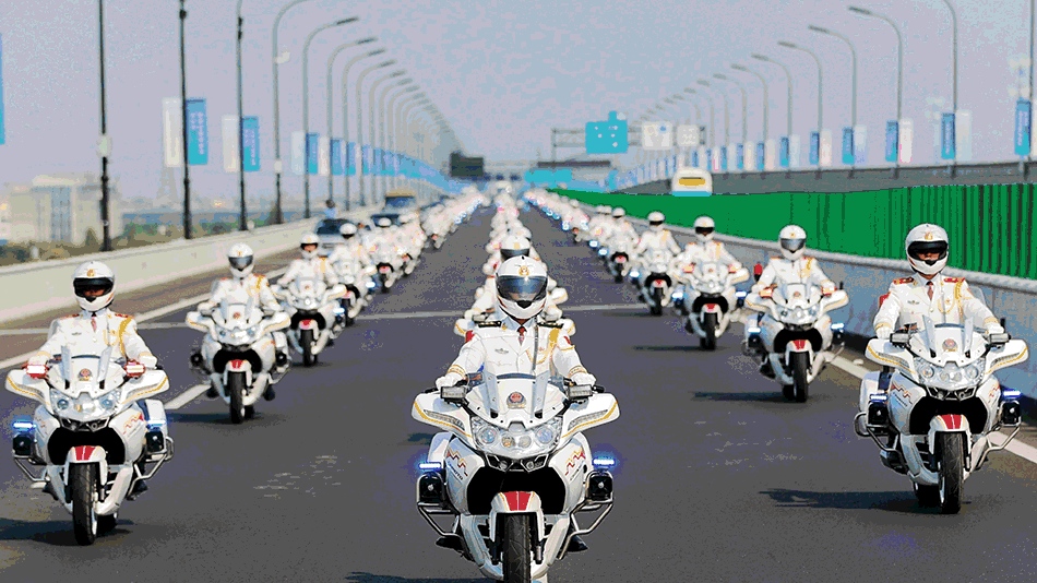 颜值高出天际!国宾护卫队"铁骑天团"来袭