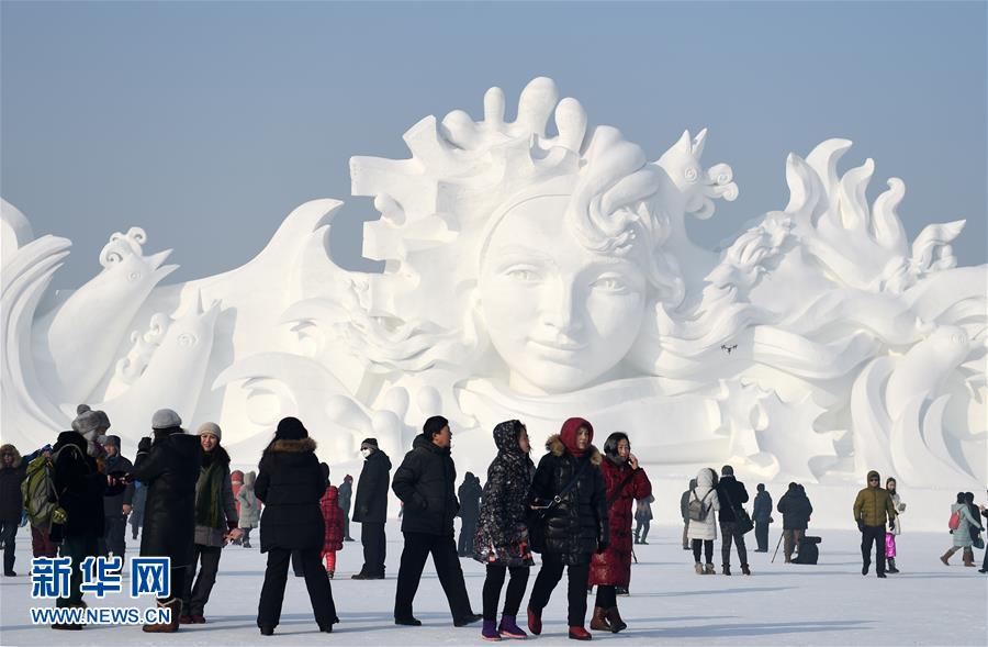 "冰雪节"玩转冰雪