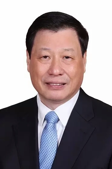 中共中央政治局委員,上海市委書記韓正與新當選的上海市市長應勇親切