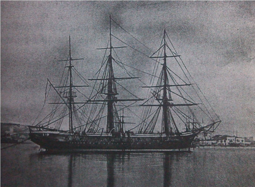 第一代"瓦良格"号是一艘风帆蒸汽混合动力轻巡洋舰,1862年由芬兰建造