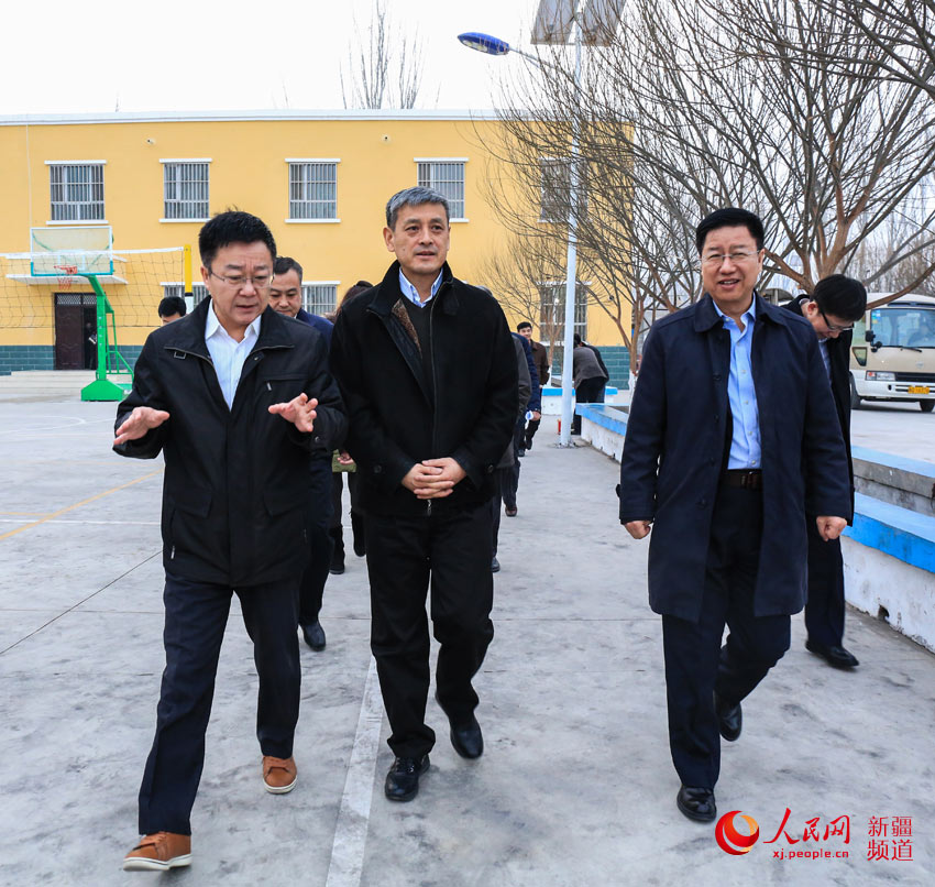 chd.com.cn/ 案例简介 任书辉调研华电集团公司在疆定点扶贫