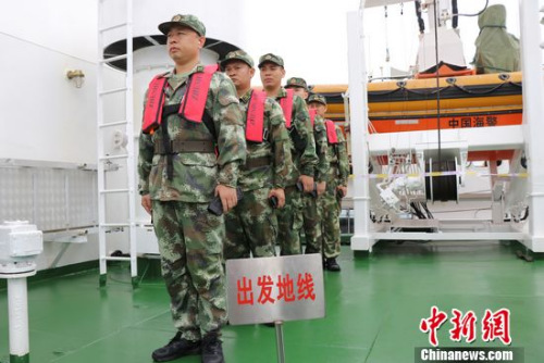 国内新闻   5月19日,广西海警总队12艘舰艇在广西防城港,北海,钦州