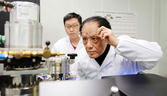 王泽山:"以身相许"火炸药 三获科技大奖