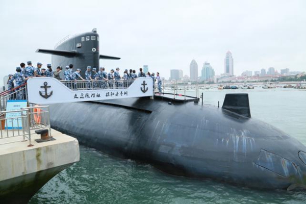 从参观核潜艇到体验激光交战,这里有你想象不到的学生军训