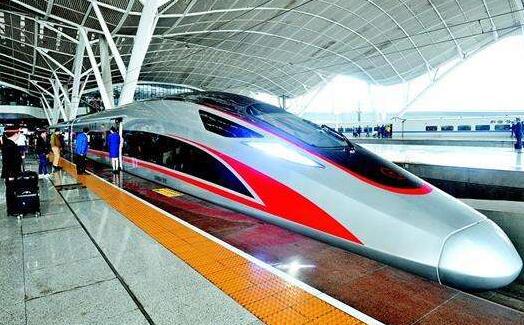 来自20多个一带一路相关国家青年评选出中国新四大发明,即高铁