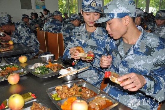    其实,不同地区,不同部队的伙食