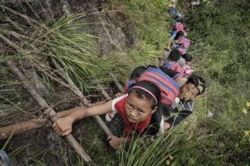 全国人民关注的的四川"悬崖村"现在又有哪些新变化