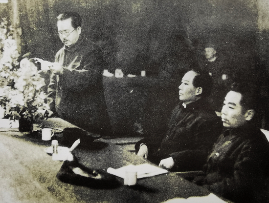 重回七大现场-中青在线