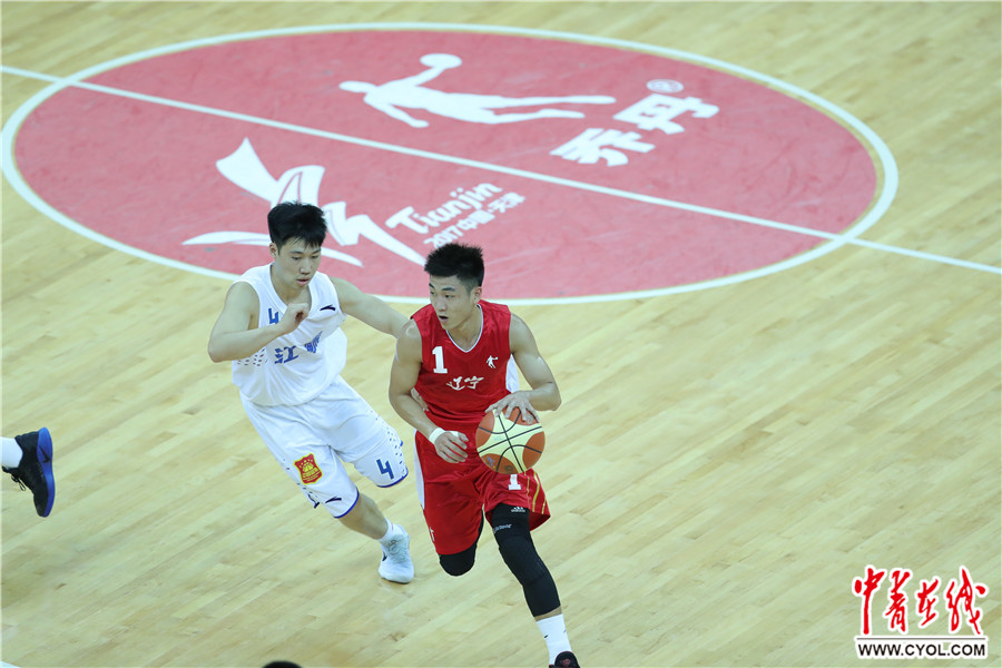 9月3日,天津全运会男篮小组赛,辽宁男篮以87比64击败江苏男篮