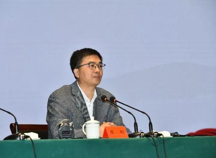 安新县政法委书记图片